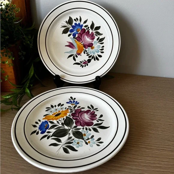 Floral Patterned Plates - Picture 2 of 5